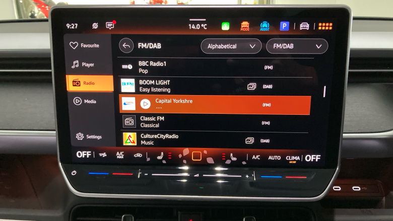 Volkswagen ID. Buzz 210kW Life Pro 86kWh 5dr LWB Auto [7 Seat] Electric Estate